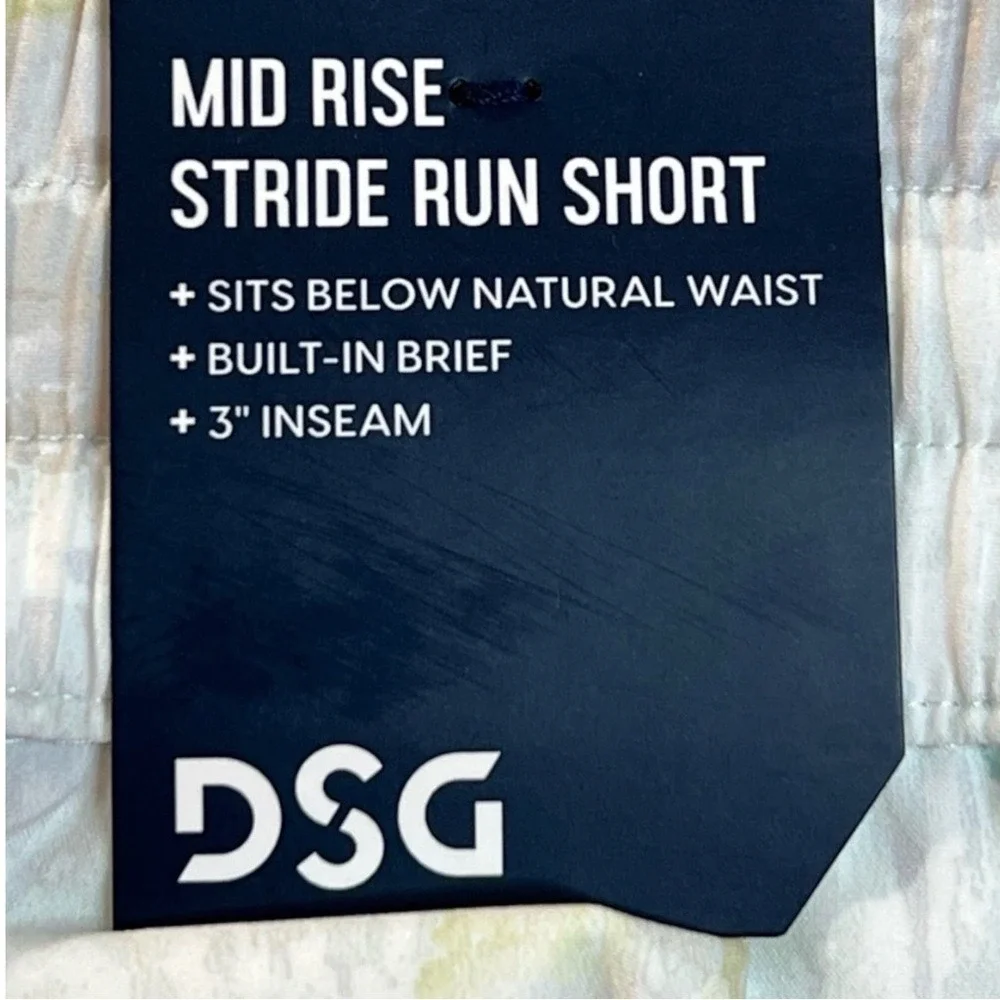 DSG Camo Multi Moisture-Wicking Women's‎ Shorts, Camo Color, Size XXL, NWT